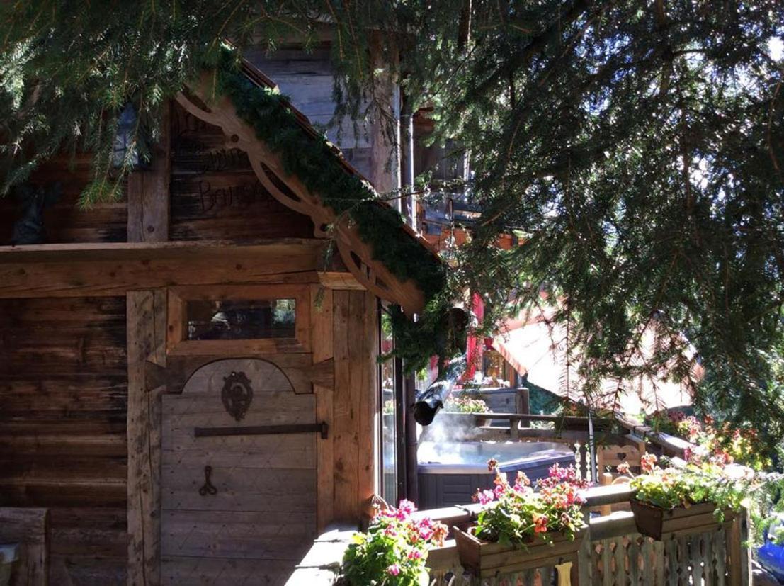 Hotel Les Chalets De Philippe Avec Jacuzzis Privatifs Chamonix Exteriör bild