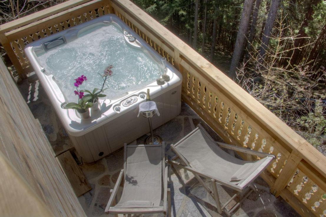 Hotel Les Chalets De Philippe Avec Jacuzzis Privatifs Chamonix Exteriör bild